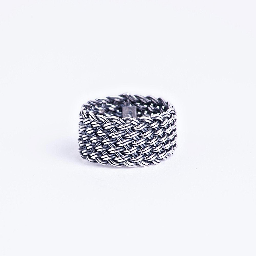 silver woven band ring