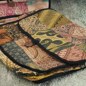 Open image in slideshow, recycled sarong-sari messenger bag

